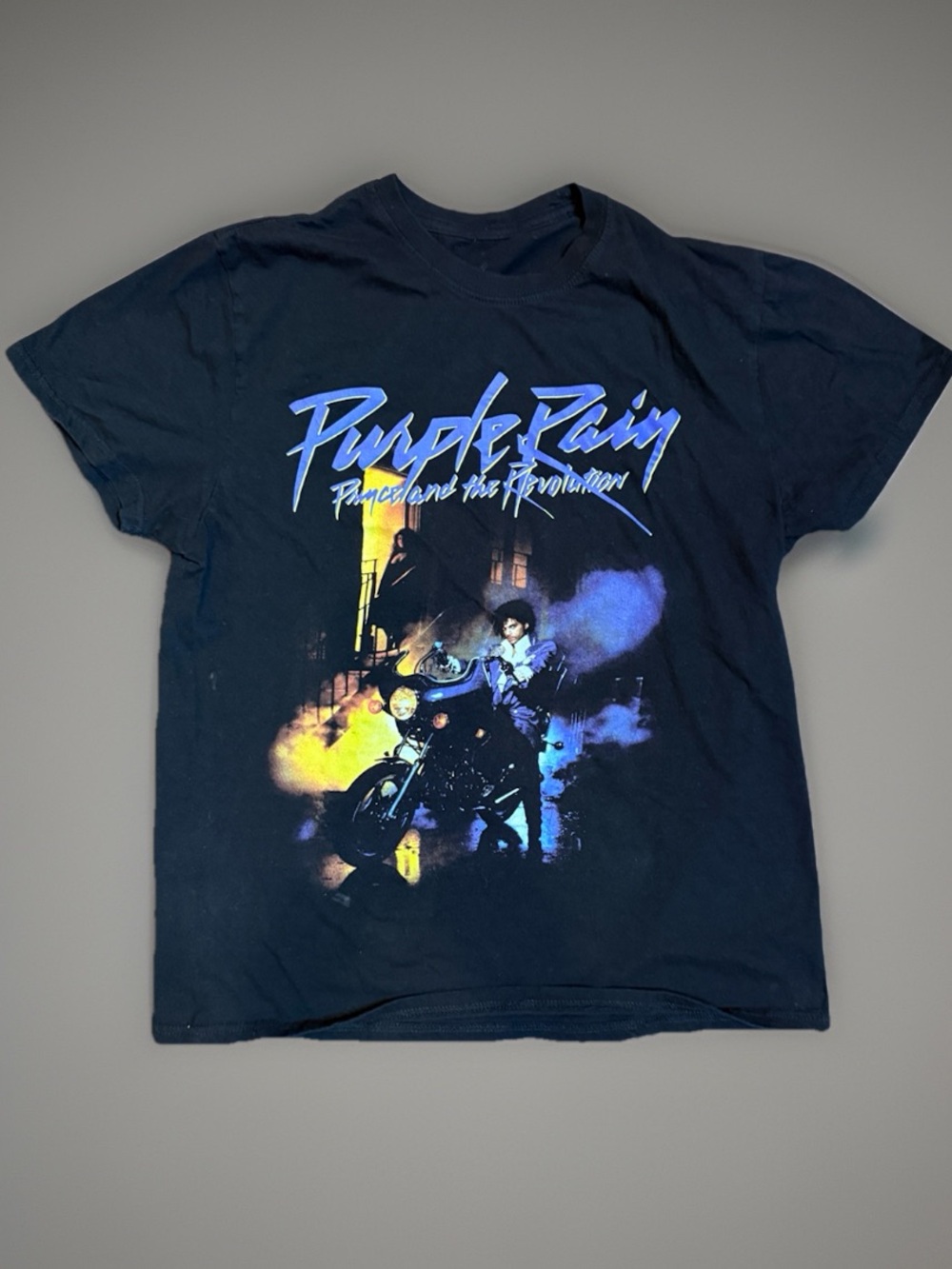 Purple Rain Graphic Tee - sz M Black with Purple & Yellow Print